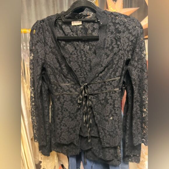 Free People Intimately Daylight Lace Cardi in Black NWOT - Picture 7 of 10